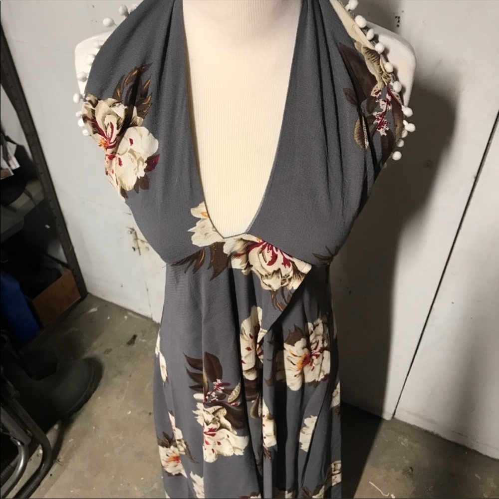 🌟✨SALE!✨🌟 Floral dress! - Picture 9 of 9